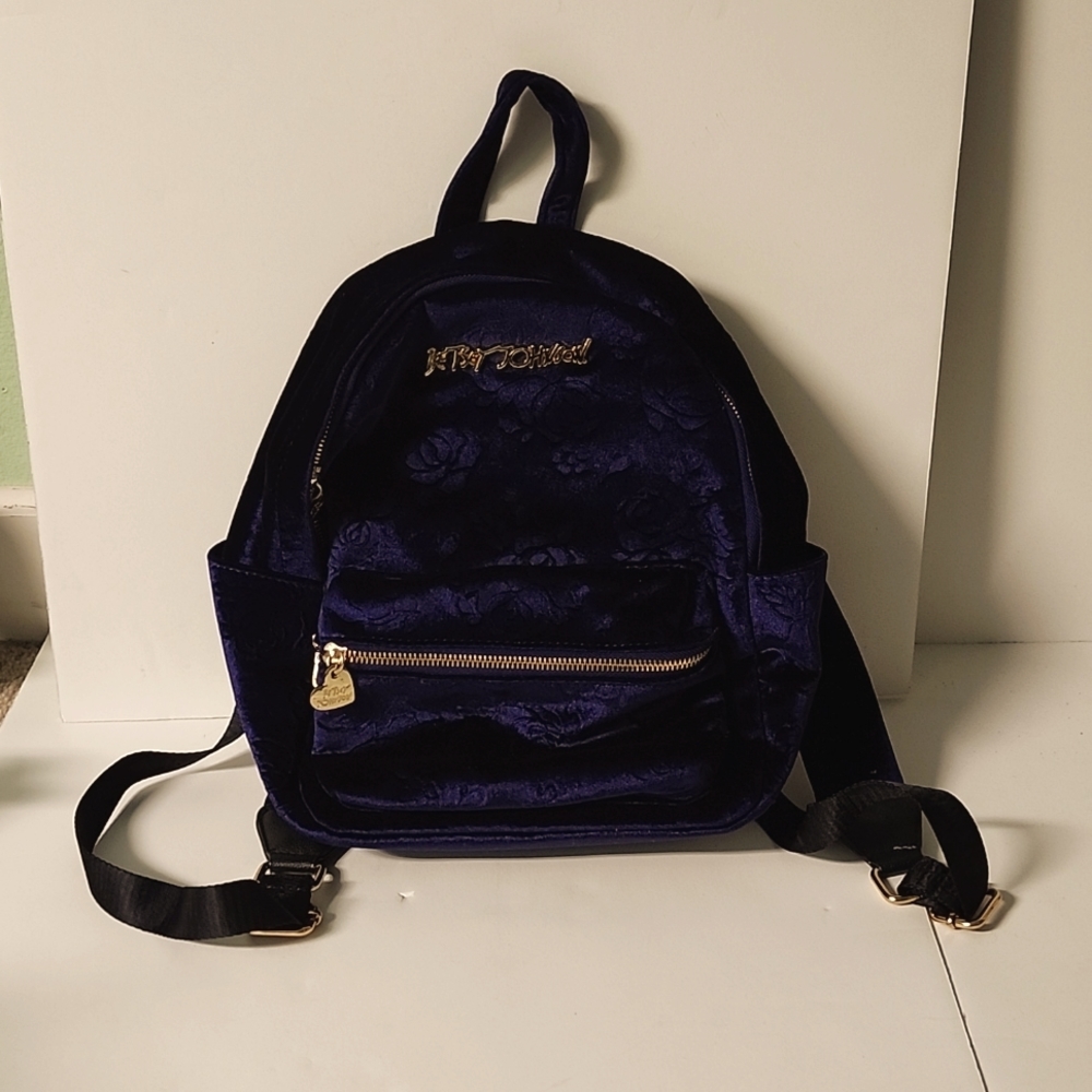 Betsey Johnson bag